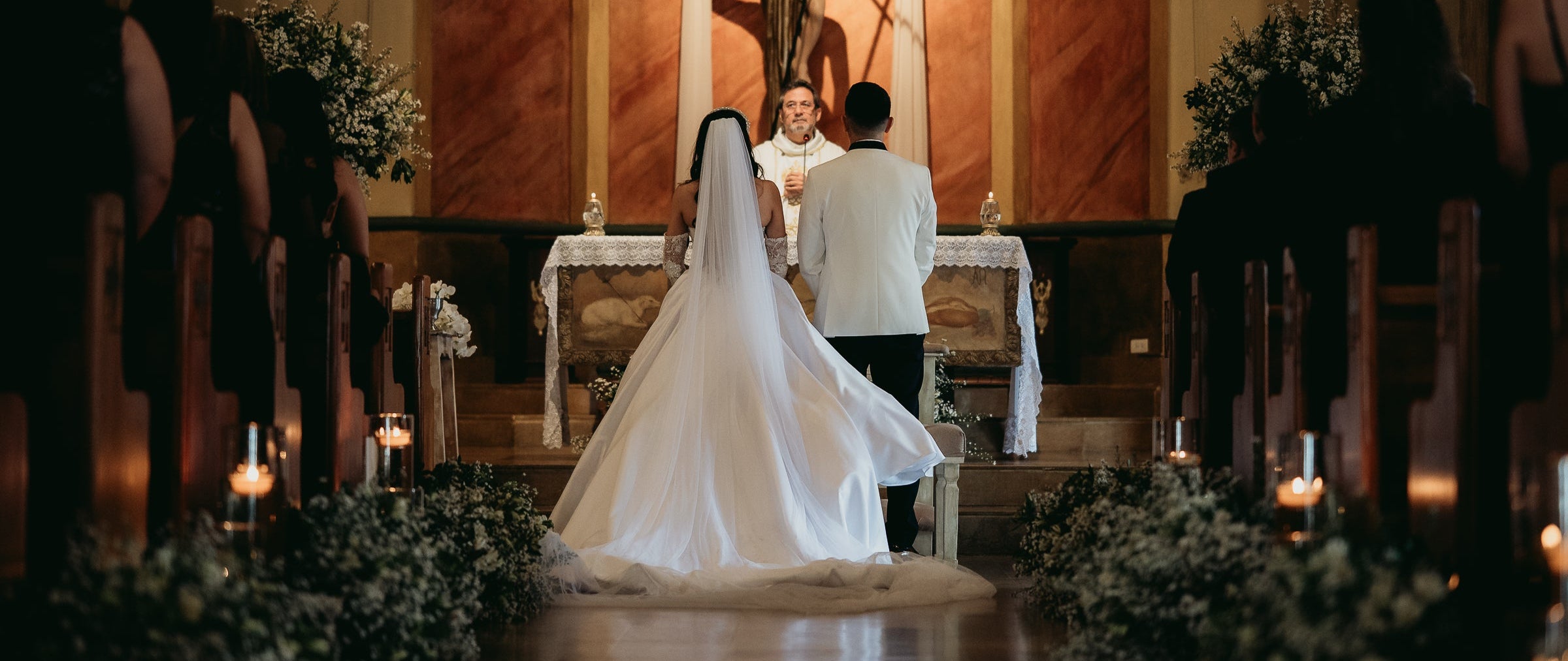 Mujer con vestido de julia